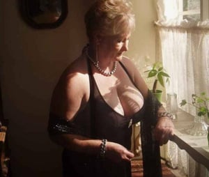 Michelle - PhoeniX Creators